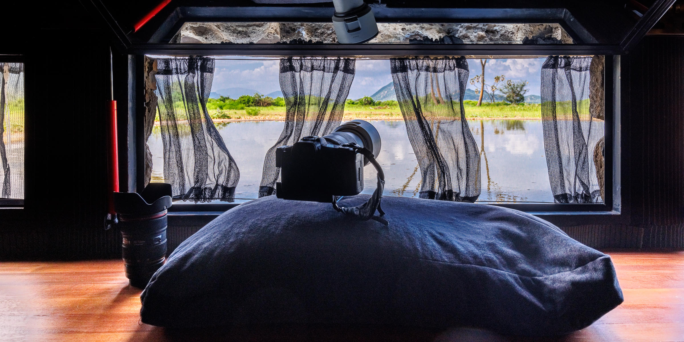 Samburu Larsens - photographic hide